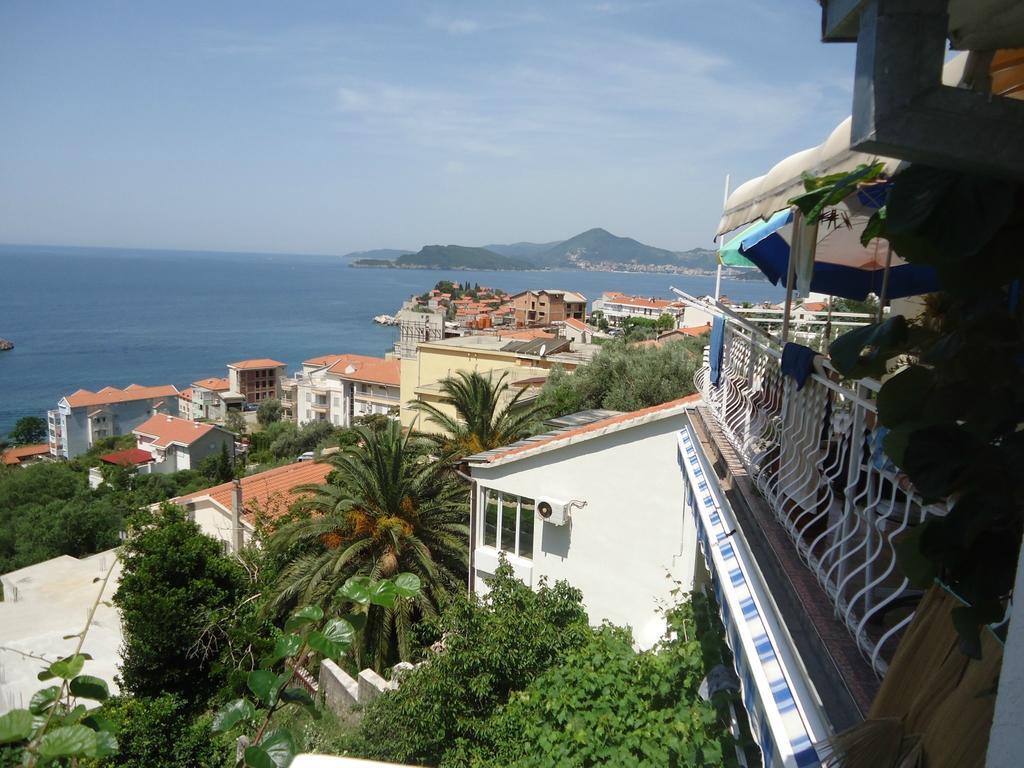 Apartments Slavica Jovanovic Свети Стефан Екстериор снимка